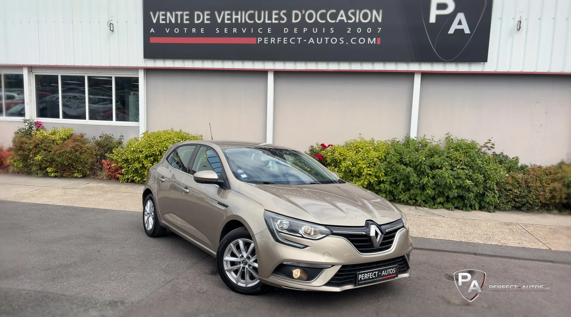 RENAULT MEGANE IV